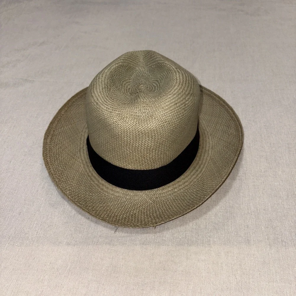 Genuine Montecristi Fedora Hat Size 56 Avocado Green Straw Ecuador Panama UNESCO